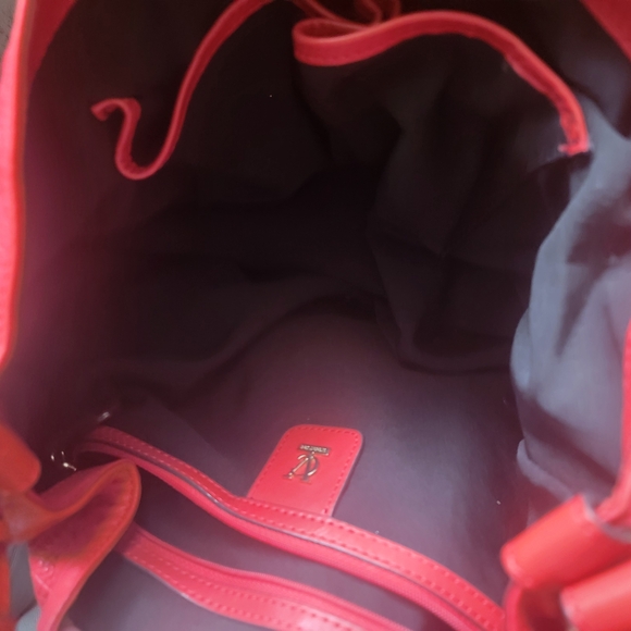 Vince Camuto Red Designer Embossed Leather Hobo Bag - Picture 6 of 6